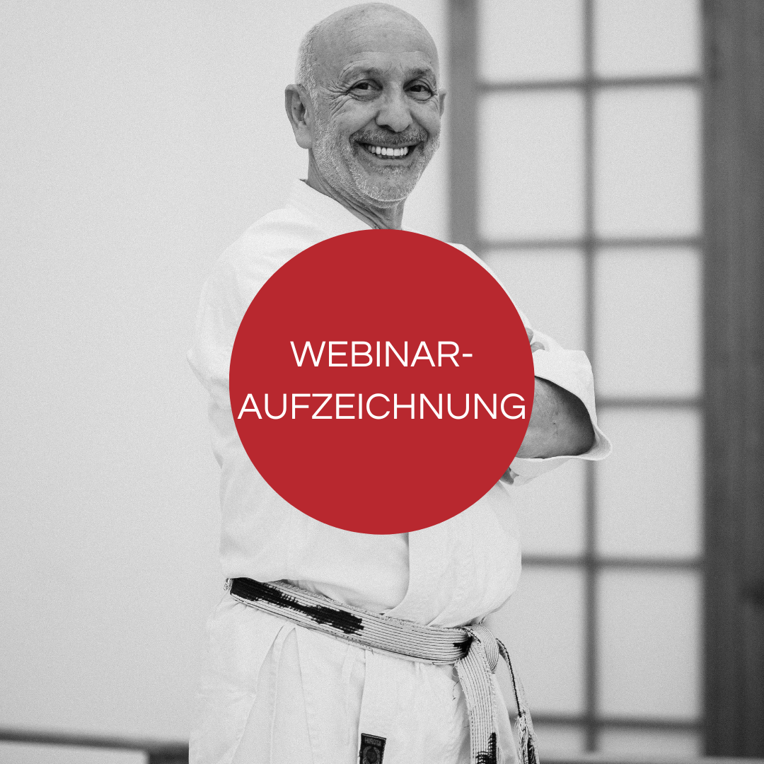 Karate-Webinar-Aufzeichnung | In dieser Aufzeichnung vom Karate-Webinar stellt 7. Dan Fiore Tartaglia euch die Karate-Techniken vor, die durch die Körpermitte gehen und erklärt das Prinzip dahinter.